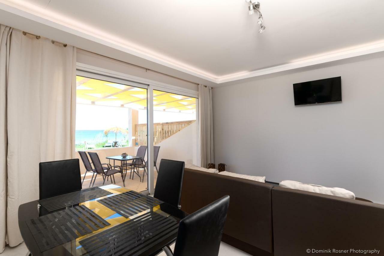Seashore Stream Suites Alykes  Exterior foto